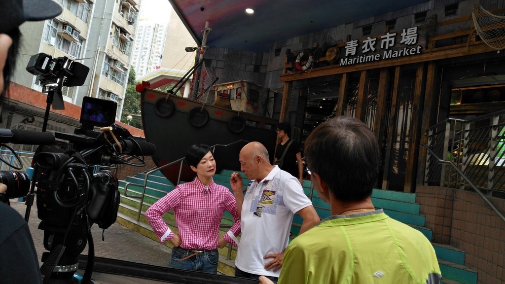 《阿爺廚房》第2輯繼續帶觀眾行勻全港富特色及有新鮮靚食材的街市。（TVB提供）